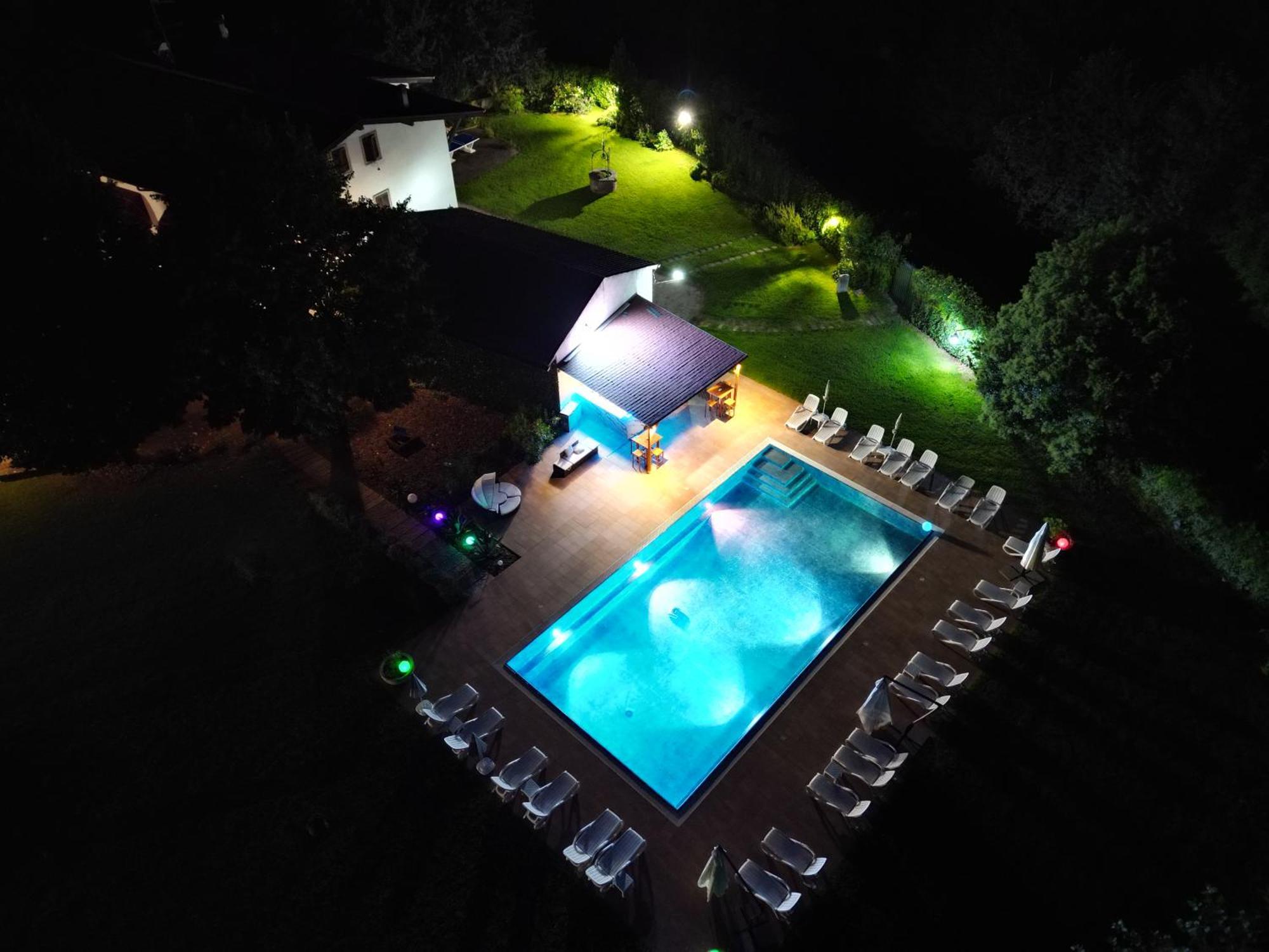Villa Vitti'S - Verona Est Camping San Martino Buon Albergo Eksteriør bilde